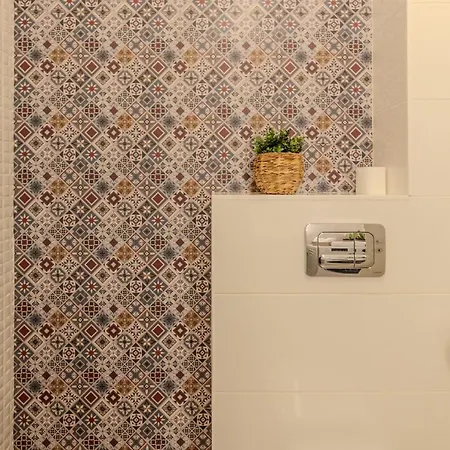 Long Heaven - Spacious 2br Apt With Balcony *