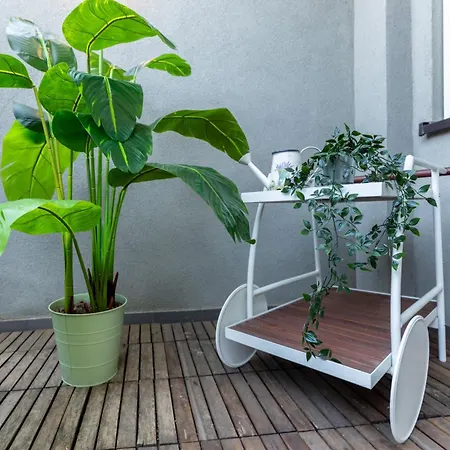 Long Heaven - Spacious 2br Apt With Balcony * Bucharest